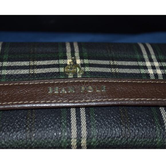 Bean Pole Trifold Wallet - Picture 3 of 8